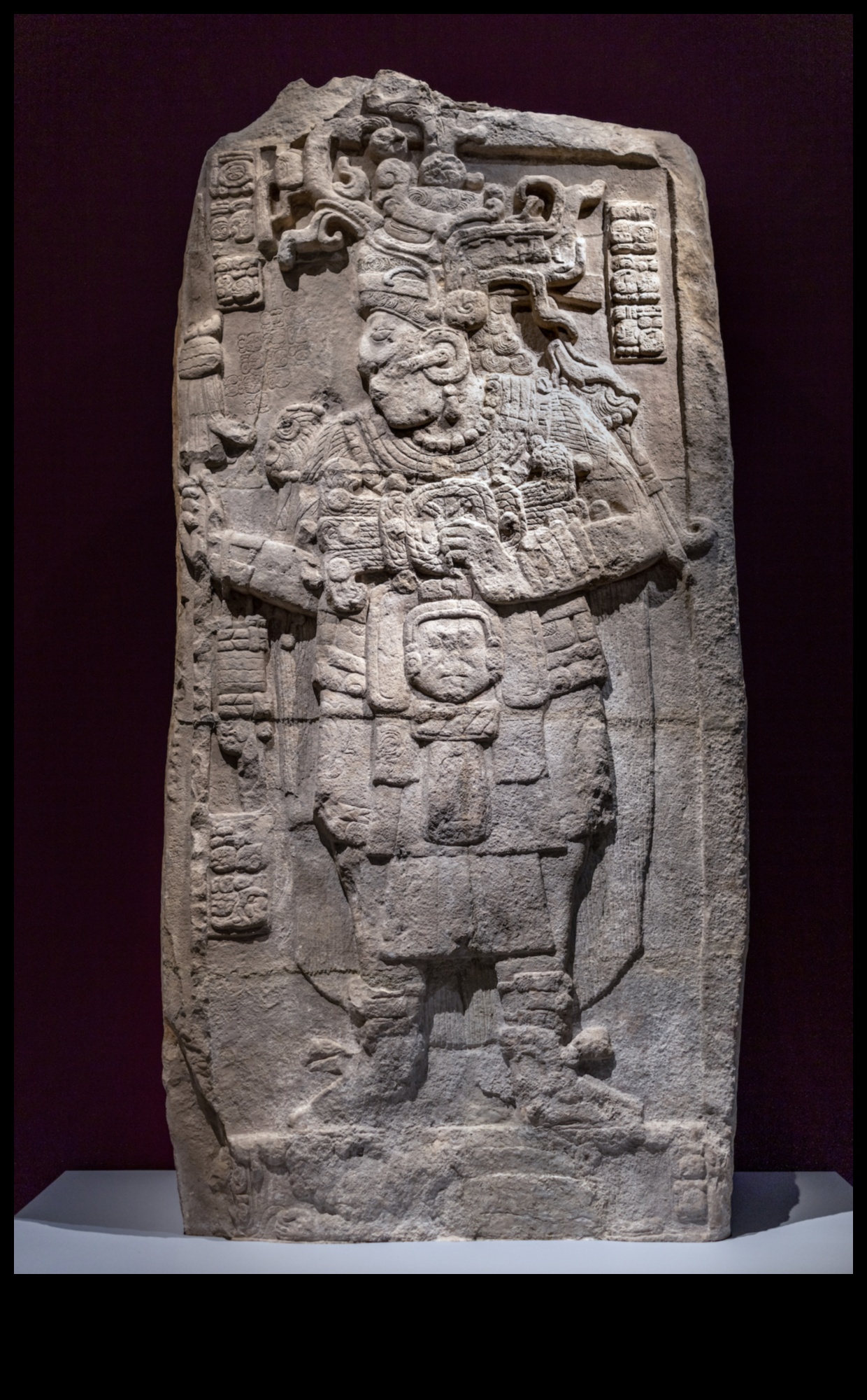 المنحوتات الثقافية: فن ما قبل التاريخ في سياق الطقوس